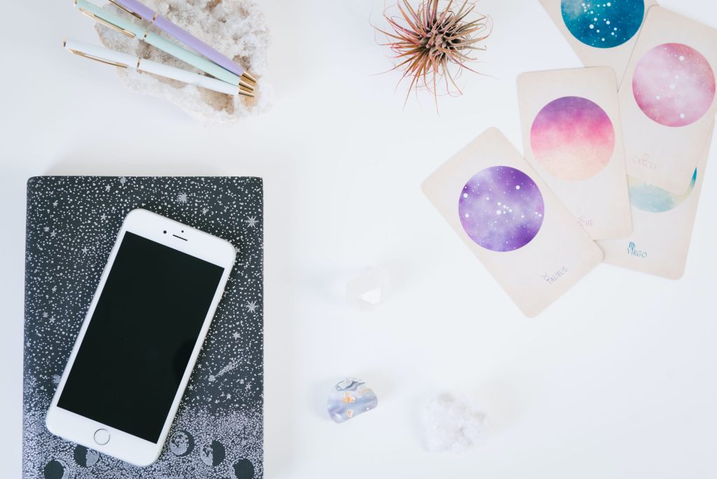 Evaluating the Meaning of the Eight of Cups Tarot Card