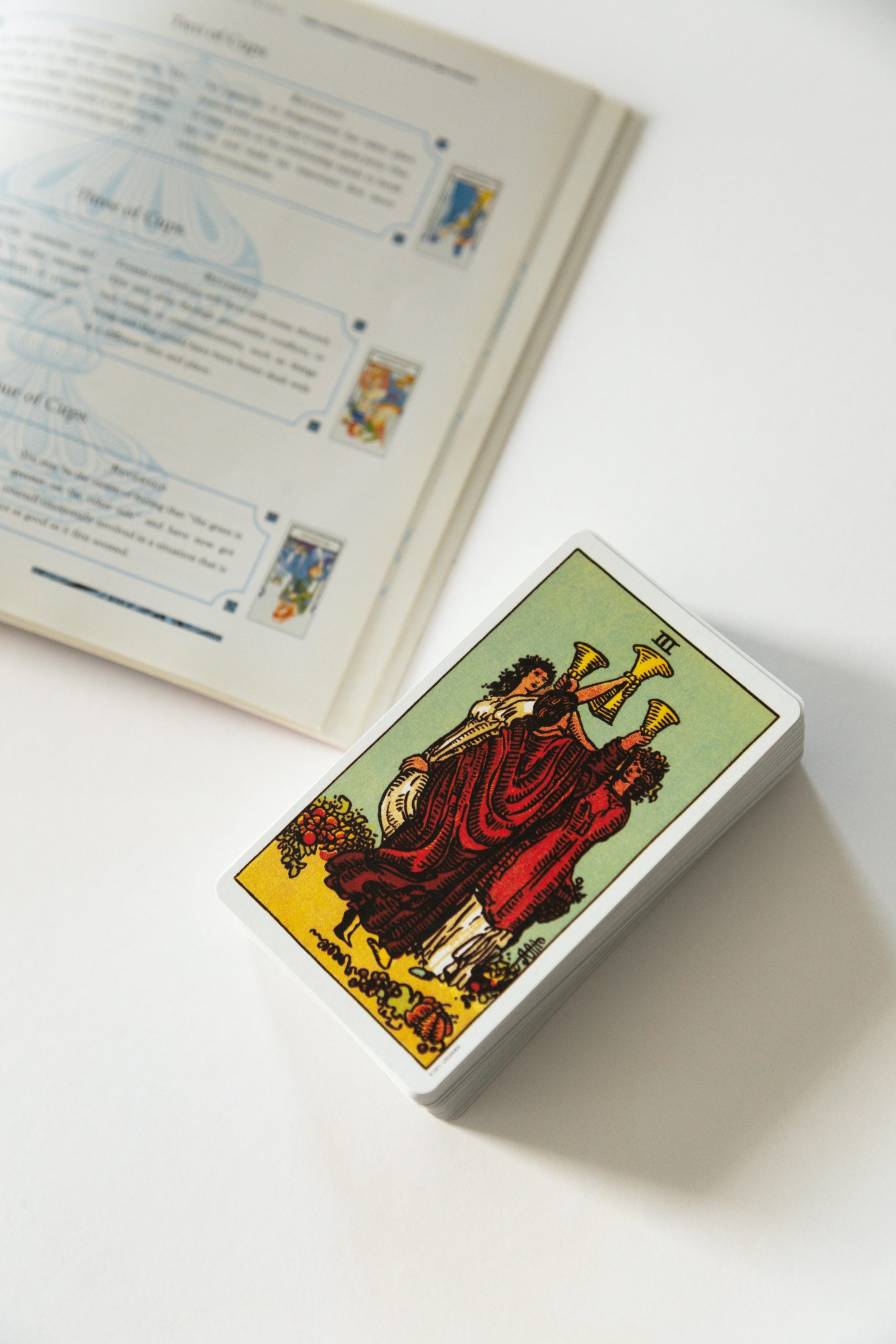 Exploring the Eight of Pentacles Tarot Card: Meanings and Examples in a 3-Card Spread