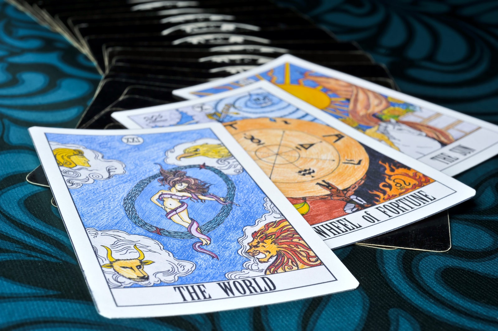 Understanding the Role of Tarot in Divination