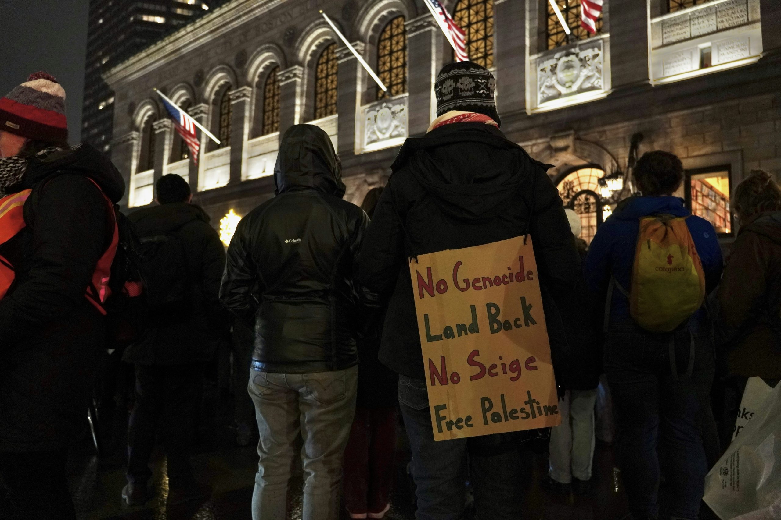 Bridging the Gap: Harmonizing Different Spiritual Traditions Bridging the Gap: Harmonizing Different Spiritual Traditions